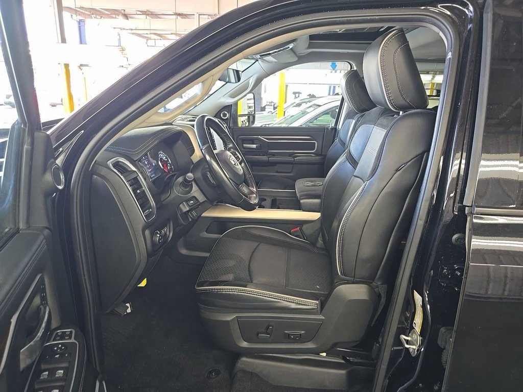 Used 2023 RAM 2500 Laramie AWD/4WD image 5