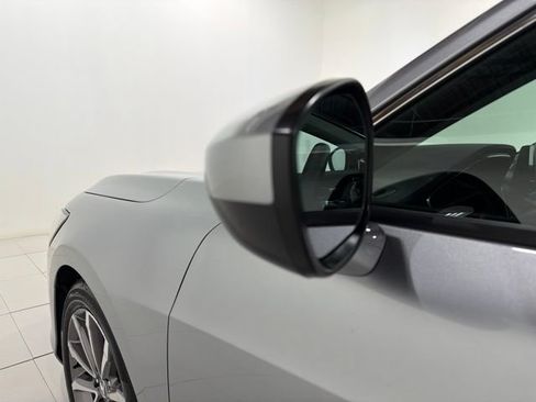 Certified 2024 Acura Integra FWD image 9