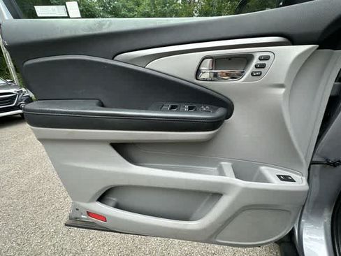 Used 2020 Honda Pilot EX-L image 16