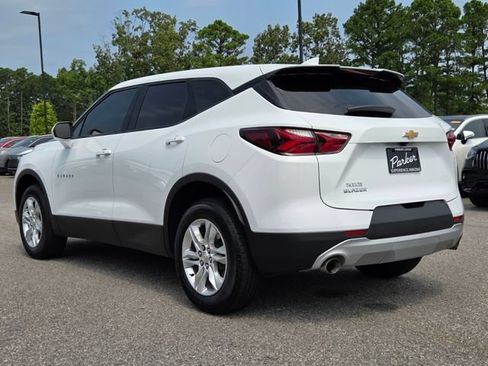Used 2022 Chevrolet Blazer LT FWD image 3
