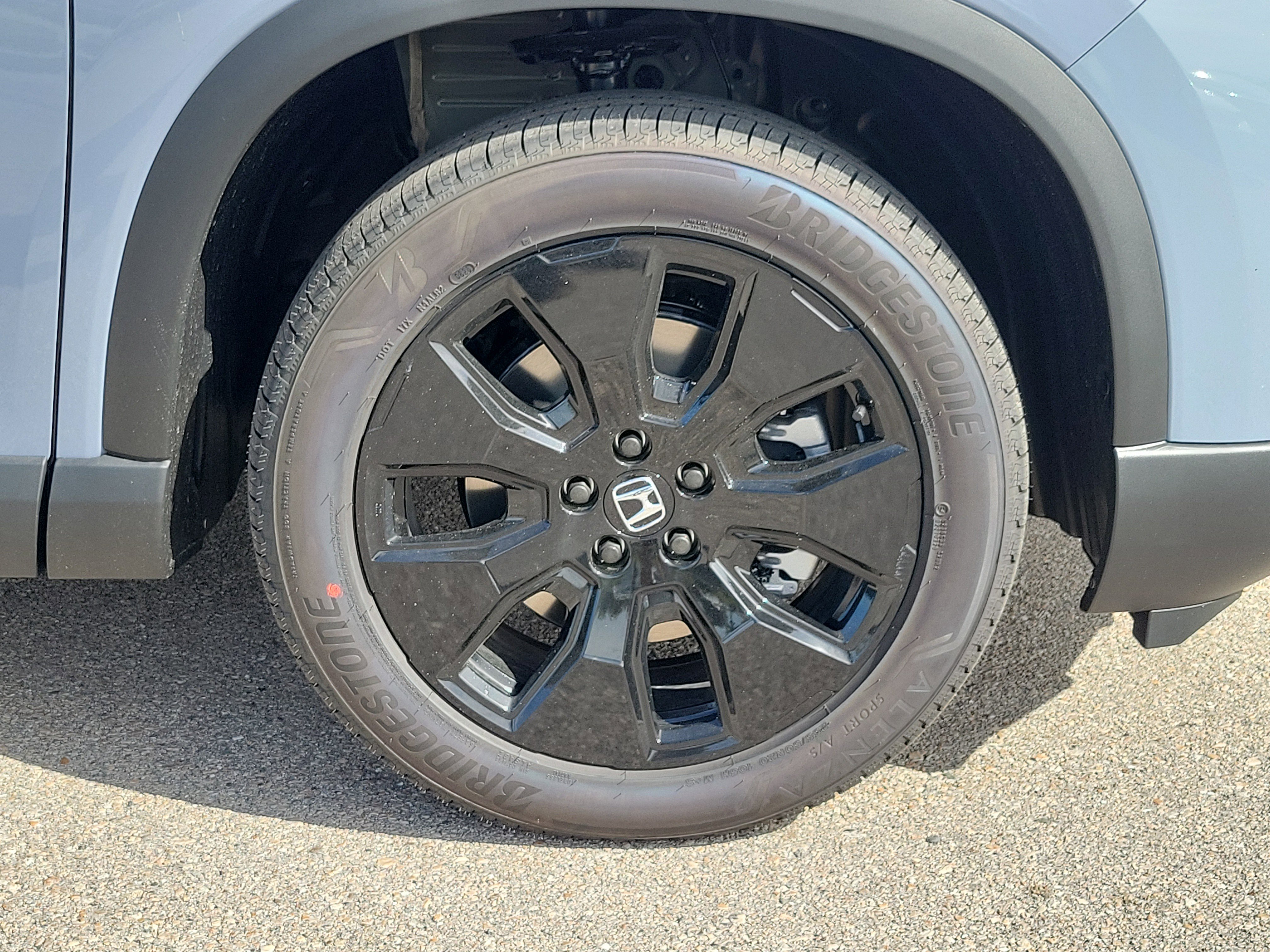 New 2026 Honda Pilot Black Edition image 9