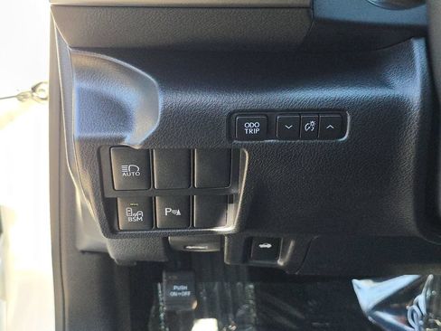Used 2020 Lexus IS 300 w/ Navigation Package RWD image 32