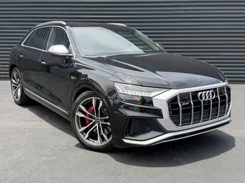 Used 2022 Audi SQ8 Prestige AWD/4WD image 7