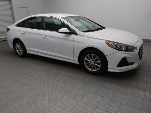 Used 2019 Hyundai Sonata SE FWD image 11
