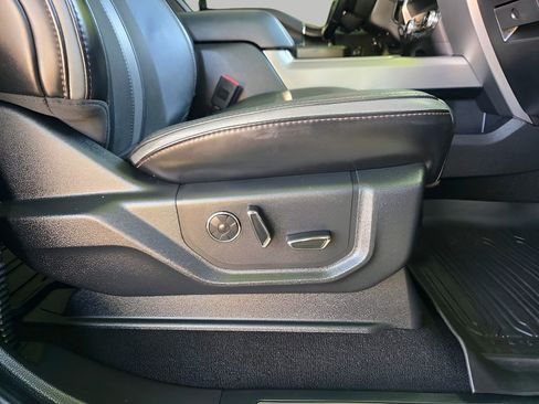 Used 2019 Ford F250 Platinum w/ Platinum Ultimate Package AWD/4WD image 10