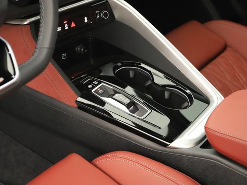 New 2026 Audi SQ5 Premium Plus AWD/4WD image 17