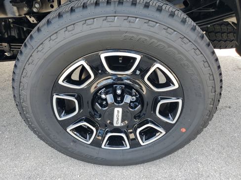 New 2026 Ford F250 Platinum image 7