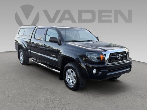 Used 2011 Toyota Tacoma 4x4 Double Cab w/ SR5 Pkg #2 image 1