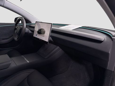 Used 2024 Tesla Model 3 Long Range image 34