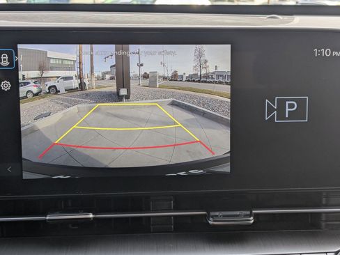 Certified 2025 Hyundai Kona SEL image 23