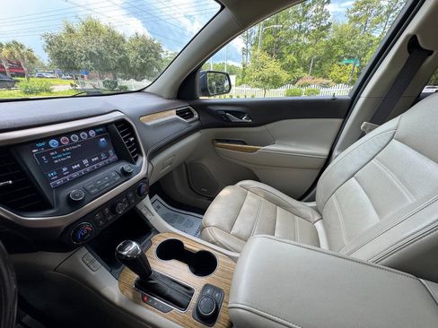 Used 2018 GMC Acadia Denali w/ Technology Package AWD/4WD image 20