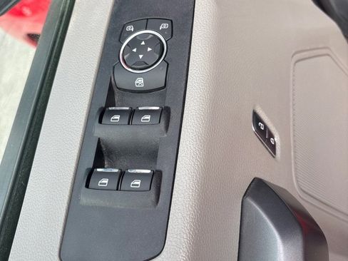 Used 2022 Ford F350 XLT image 14