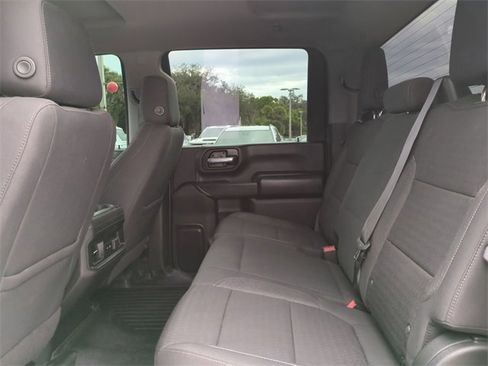 Certified 2022 Chevrolet Silverado 2500 LT w/ Convenience Package image 16