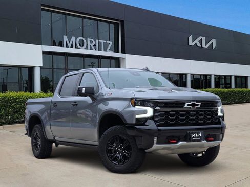 Used 2024 Chevrolet Silverado 1500 ZR2 w/ Technology Package AWD/4WD image 1