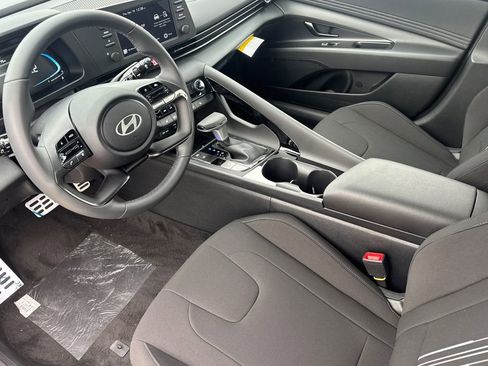 New 2026 Hyundai Elantra SEL Sport Premium FWD image 10