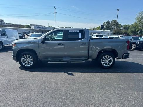 New 2026 Chevrolet Silverado 1500 Custom RWD image 16