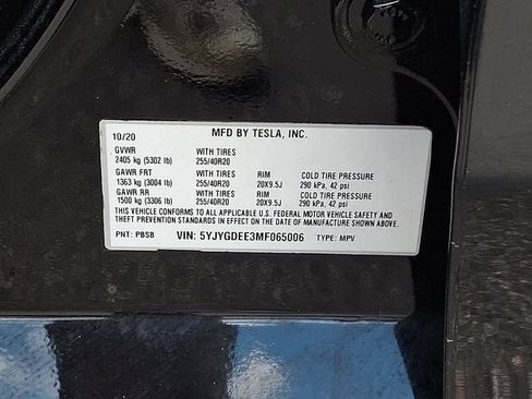 Used 2021 Tesla Model Y Long Range AWD/4WD image 28