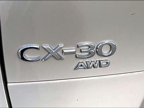 Used 2024 MAZDA CX-30 AWD 2.5 S w/ Premium Package image 46