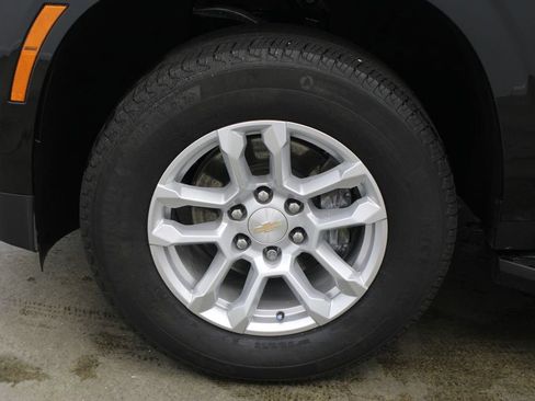 Used 2025 Chevrolet Tahoe LT AWD/4WD image 29