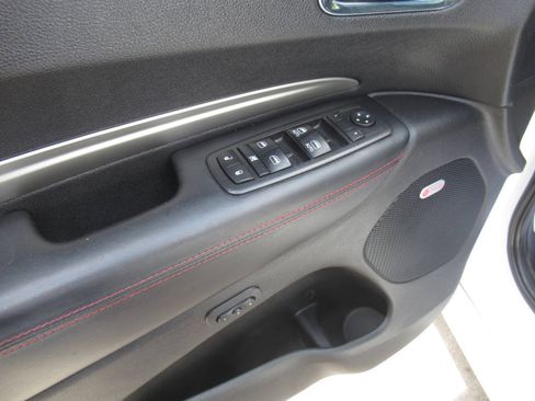 Used 2017 Dodge Durango R/T AWD/4WD image 26