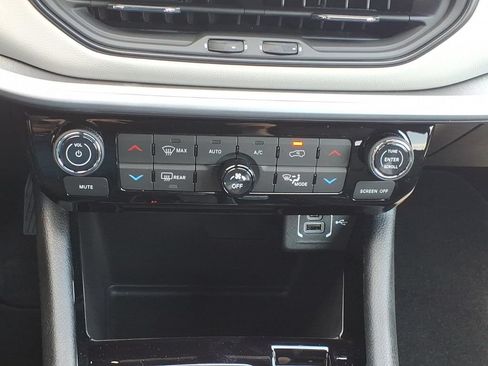 New 2026 Jeep Compass Limited AWD/4WD image 4