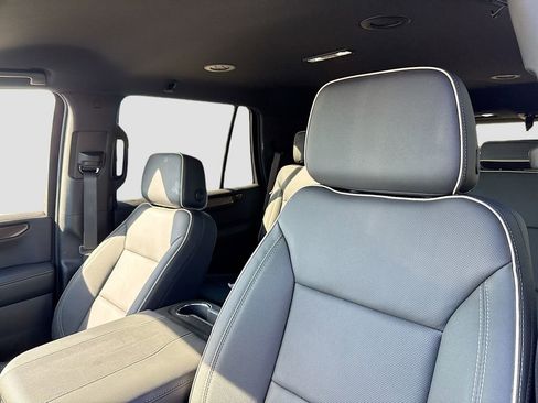 Used 2026 GMC Yukon Elevation w/ LPO, Floor Liner Package image 13