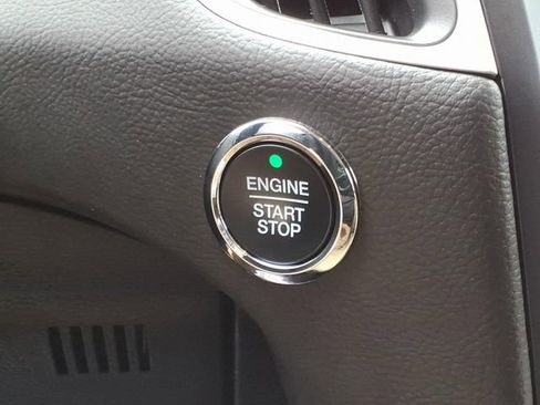 Used 2023 Ford Edge SEL AWD/4WD image 22