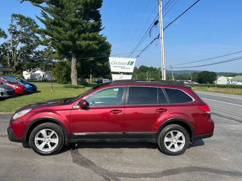 Used 2013 Subaru Outback 2.5i Premium w/ Popular Pkg 2 image 6