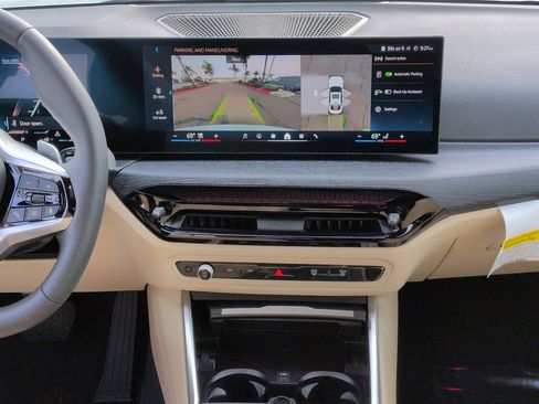 Used 2025 BMW 330i 330i w/ Convenience Package image 30