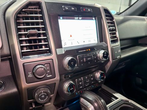 Used 2018 Ford F150 Platinum w/ FX4 Off-Road Package AWD/4WD image 20