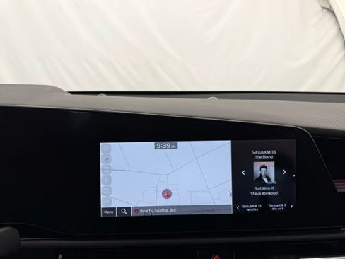 Used 2025 Kia Niro Wind w/ Wind Preserve Package FWD image 34