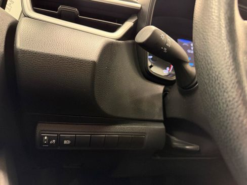 Used 2024 Toyota Corolla LE FWD image 22