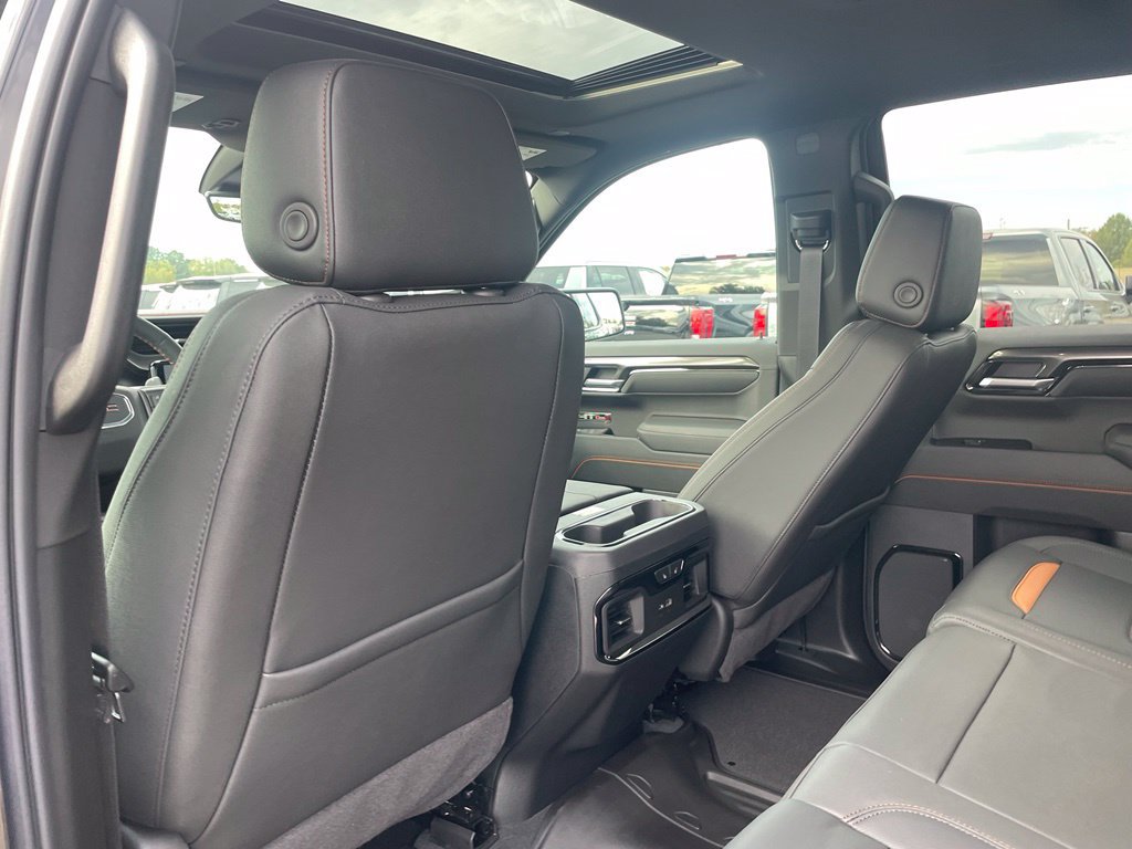 New 2026 GMC Sierra 1500 AT4 w/ AT4 Premium Package AWD/4WD image 25