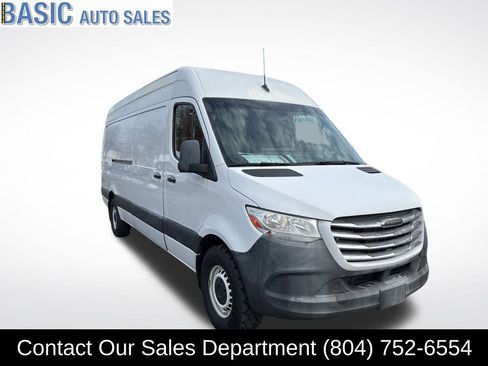 Used 2019 Freightliner Sprinter 170 image 3