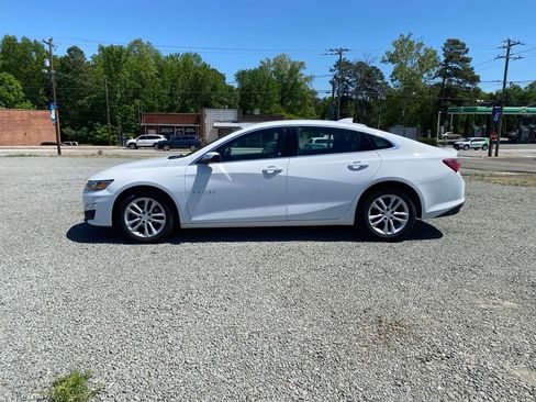 Used 2020 Chevrolet Malibu LT FWD image 6