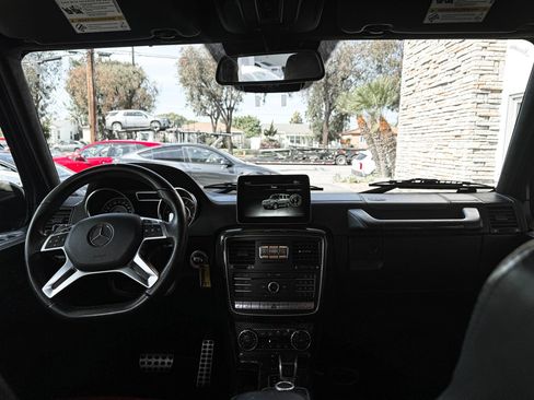 Used 2017 Mercedes-Benz G 63 AMG 4MATIC image 28