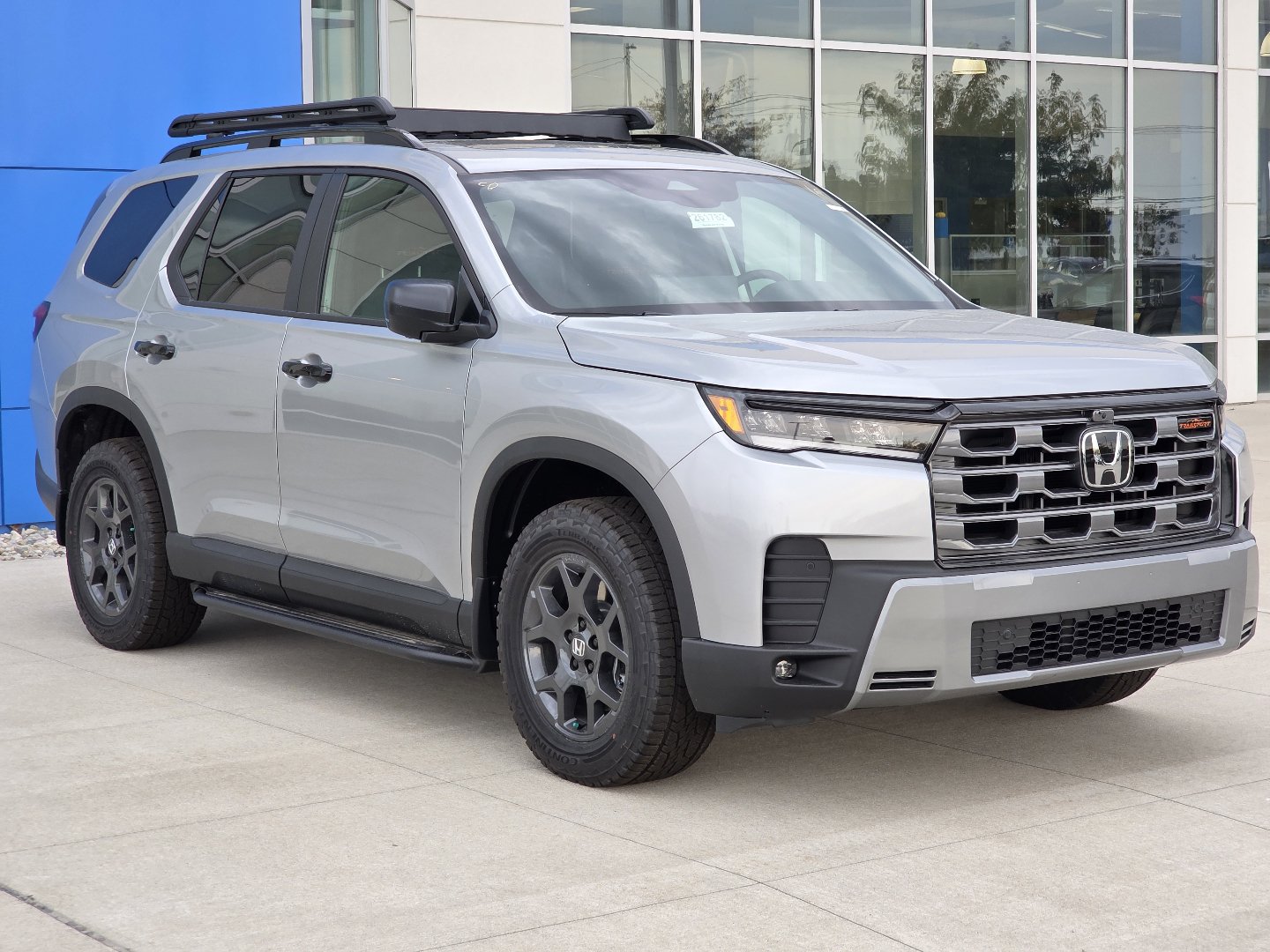New 2026 Honda Pilot TrailSport image 2