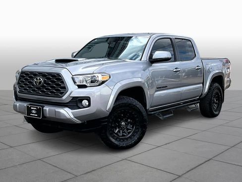 Used 2020 Toyota Tacoma TRD Sport image 35