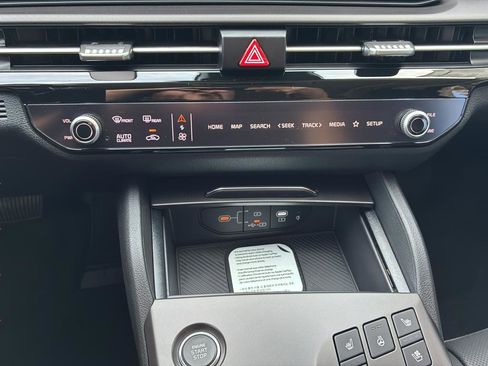 New 2026 Kia Sportage SX Prestige AWD/4WD image 22