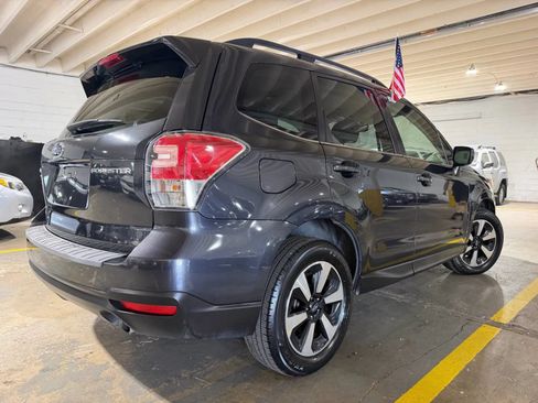 Used 2018 Subaru Forester 2.5i Limited AWD/4WD image 4