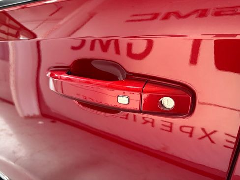 Used 2021 GMC Sierra 1500 Elevation w/ Preferred Package image 5