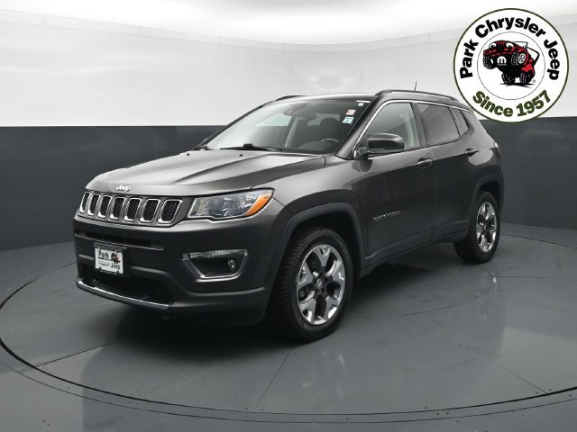 Used 2019 Jeep Compass Limited w/ Advanced Safety Group AWD/4WD image 2