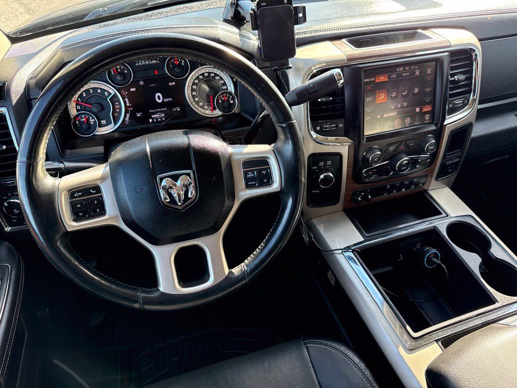 Used 2014 RAM 3500 Laramie AWD/4WD image 30