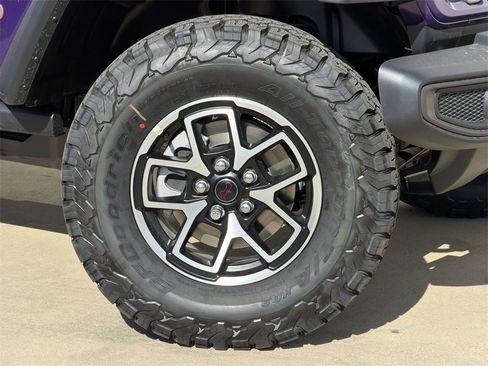 New 2026 Jeep Wrangler Rubicon image 9