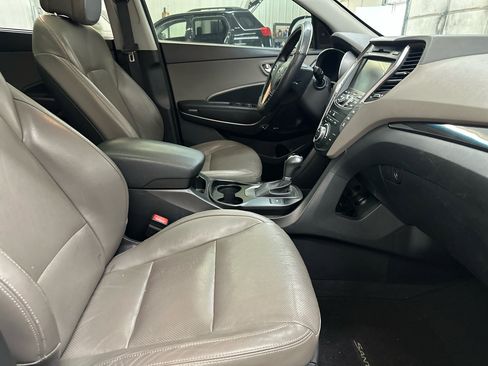 Used 2016 Hyundai Santa Fe Limited w/ Option Group 04 image 48