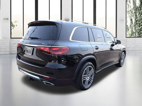 Certified 2024 Mercedes-Benz GLS 450 4MATIC image 5