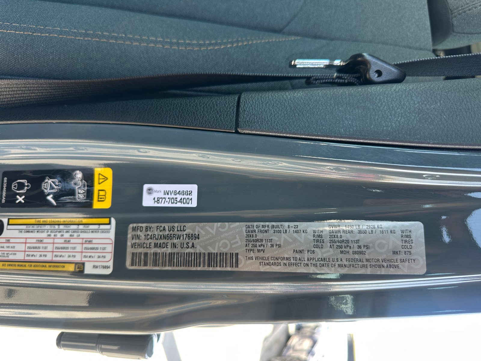 Used 2024 Jeep Wrangler Unlimited AWD/4WD image 30