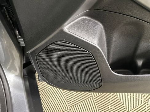 Used 2024 Chevrolet Trax LS w/ LS Convenience Package image 29