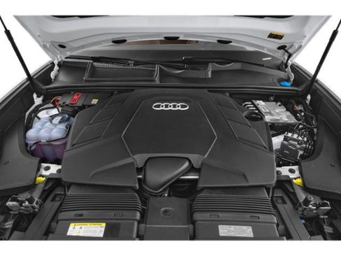 Used 2025 Audi Q8 Premium Plus AWD/4WD image 12