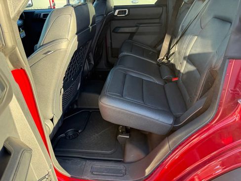 New 2026 Ford Bronco Badlands AWD/4WD image 18